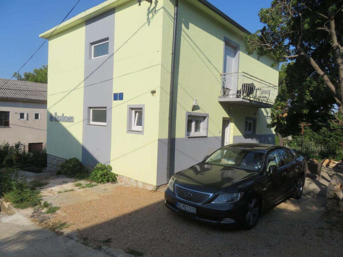 Apartments La Bombonera Starigrad Exterior photo