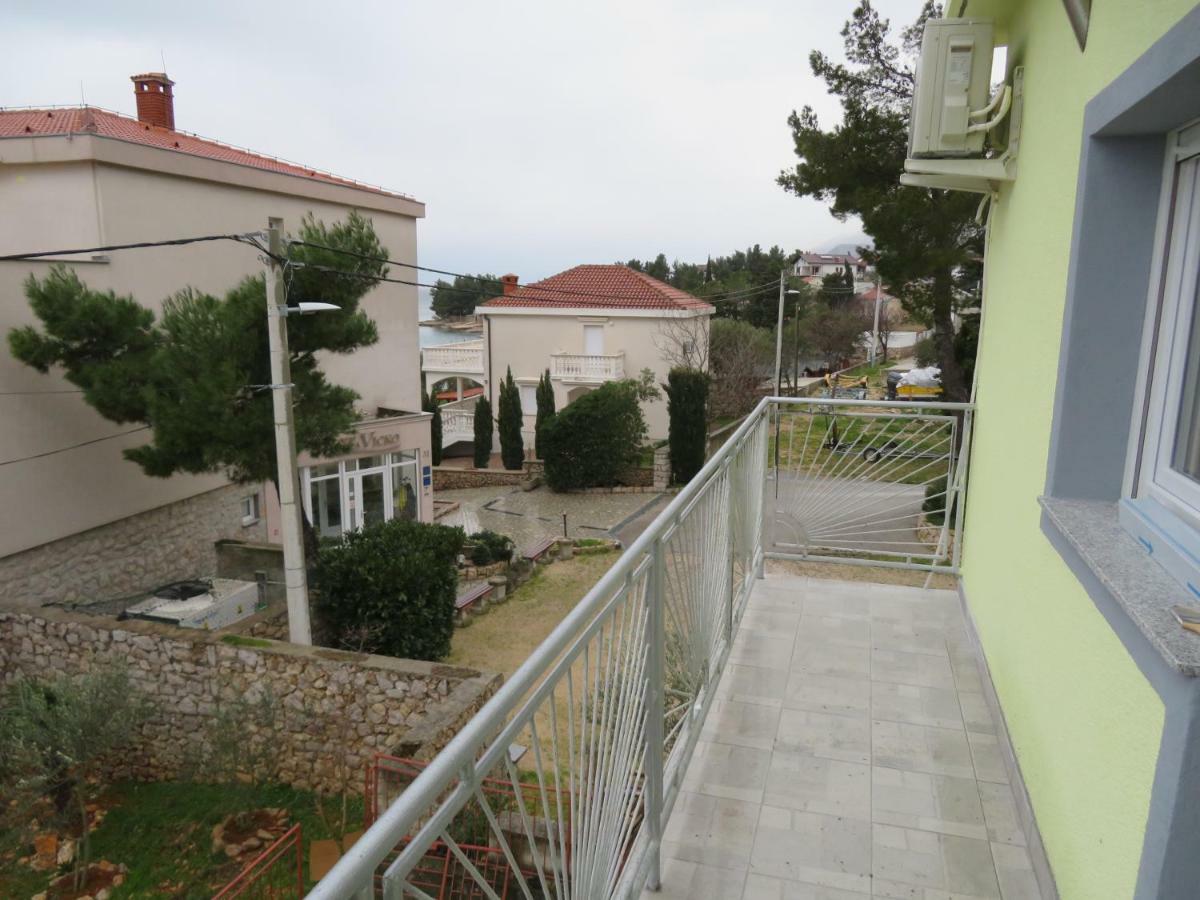 Apartments La Bombonera Starigrad Exterior photo