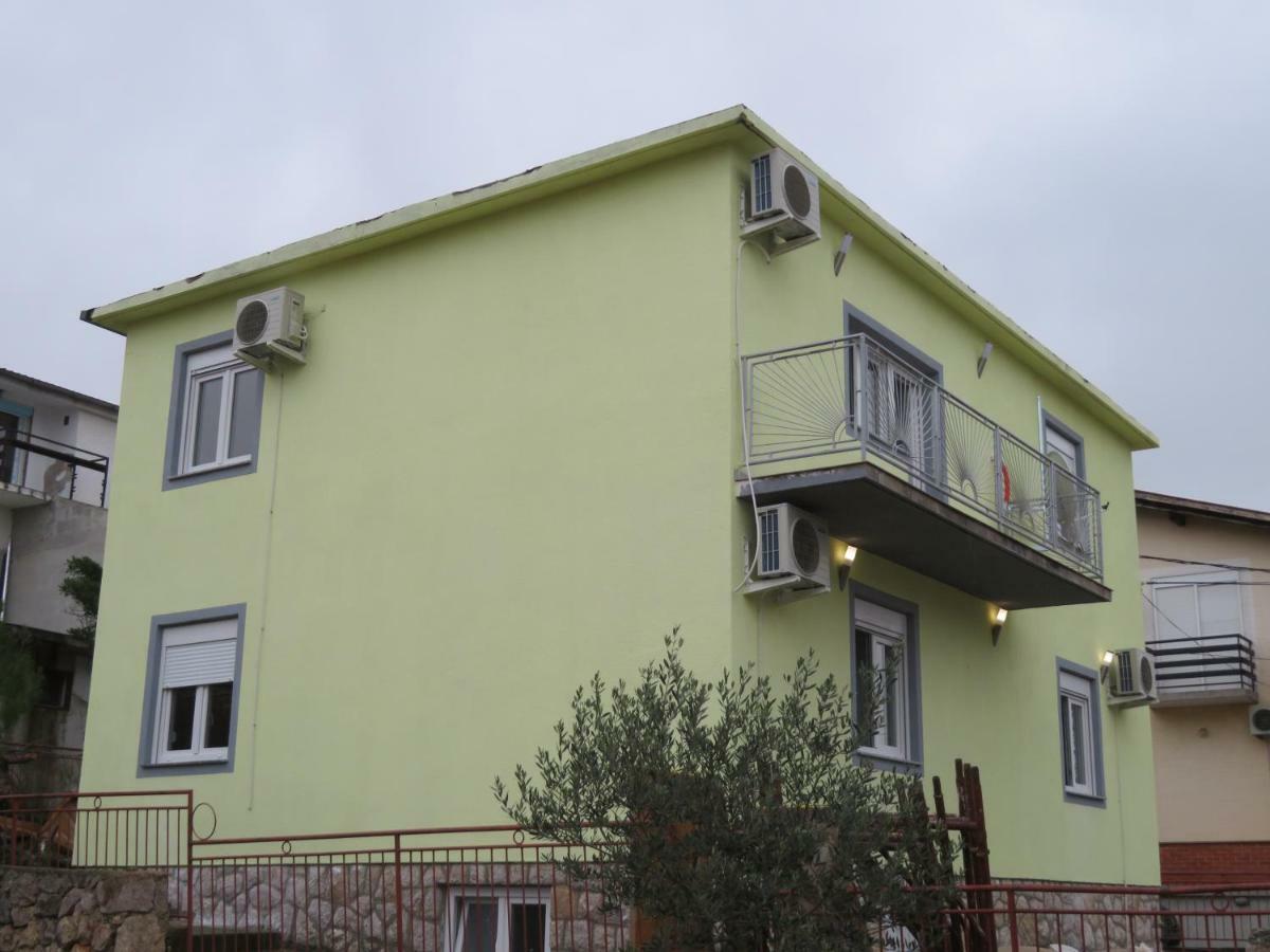 Apartments La Bombonera Starigrad Exterior photo