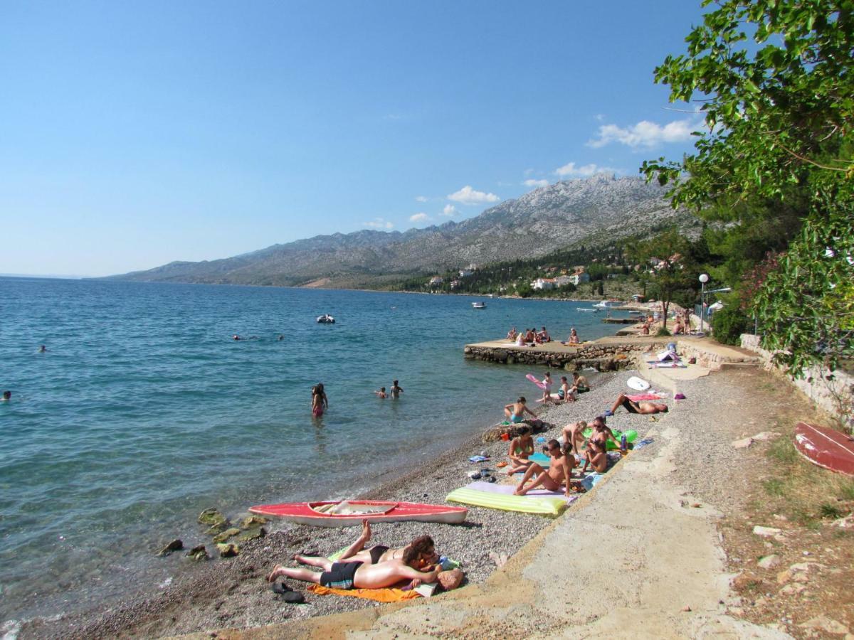Apartments La Bombonera Starigrad Exterior photo