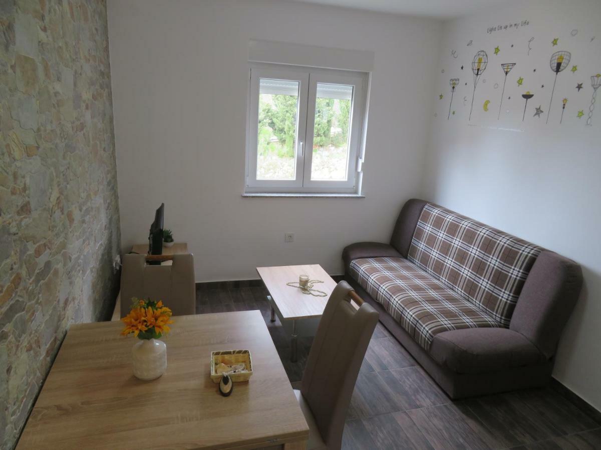Apartments La Bombonera Starigrad Room photo